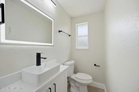 11310 Vera Drive, Jacksonville FL - photo 23 of 38