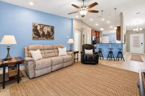 15793 Twin Creek Drive, Jacksonville FL - photo 10 of 34