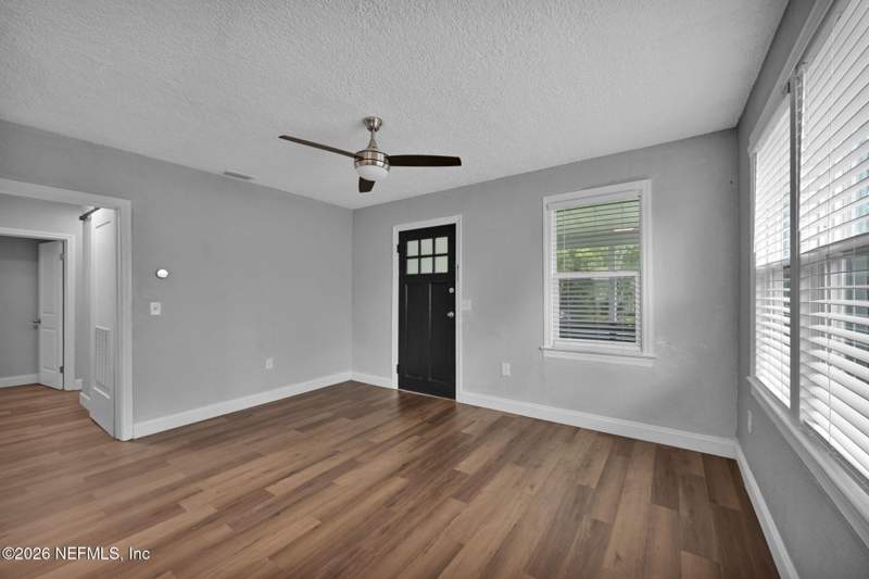 4 bedroom Single Family Residence at 3018 Myra Street, Gillen, Jacksonville — photo 4
