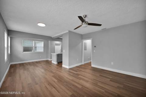 3018 Myra Street, Jacksonville FL - photo 6 of 21