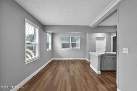 3018 Myra Street, Jacksonville FL - photo 7 of 21