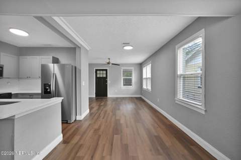 3018 Myra Street, Jacksonville FL - photo 10 of 21