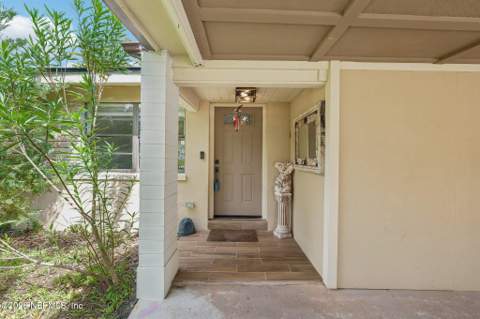 5121 Dunstan Road, Jacksonville FL - photo 8 of 43