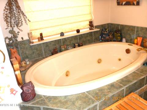 8315 Lilly Lake Road, Melrose FL - photo 10 of 29