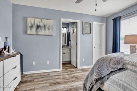 874 Capitol Parkway, Jacksonville FL - photo 14 of 18