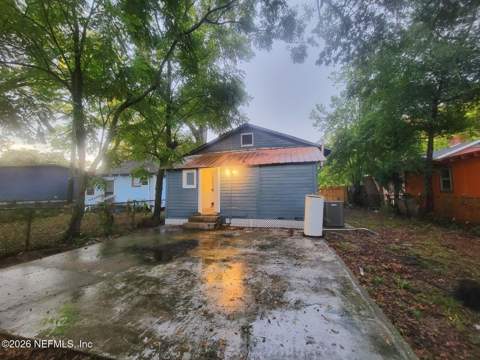 1040 E 14th Street, Jacksonville FL - photo 16 of 18