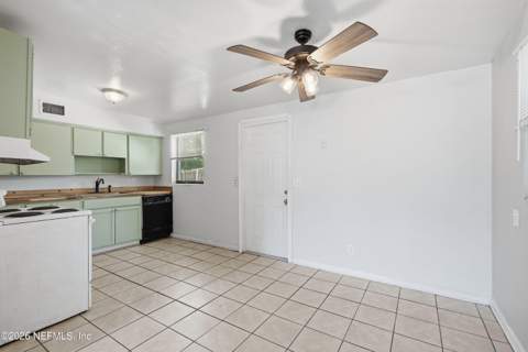1818 Sunrise Drive, Jacksonville FL - photo 10 of 31
