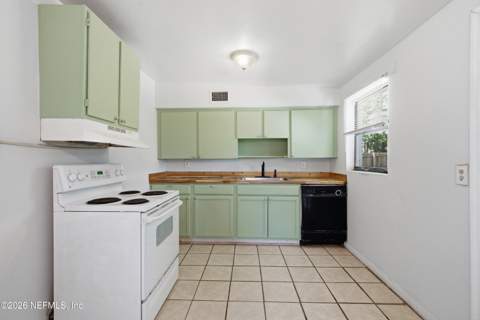 1818 Sunrise Drive, Jacksonville FL - photo 12 of 31