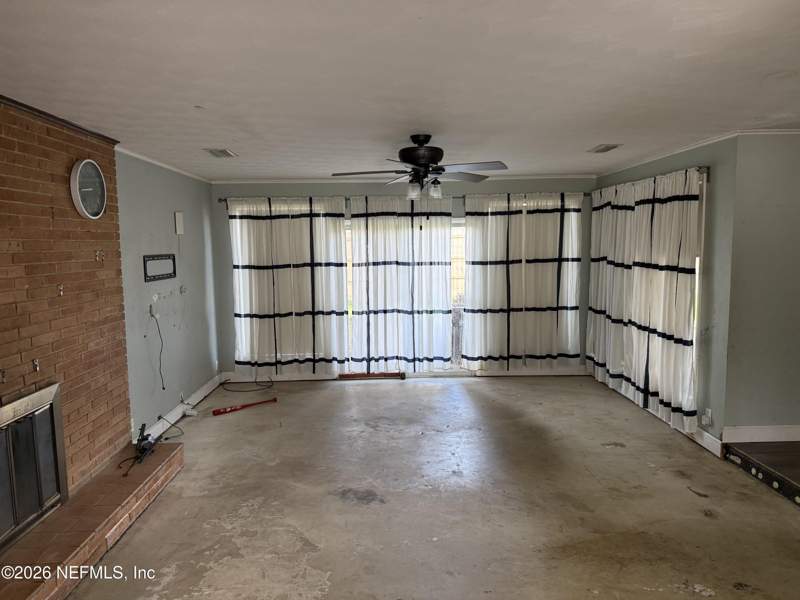 3 bedroom Single Family Residence at 3725 Darnall Place, Montclair, Jacksonville — photo 2