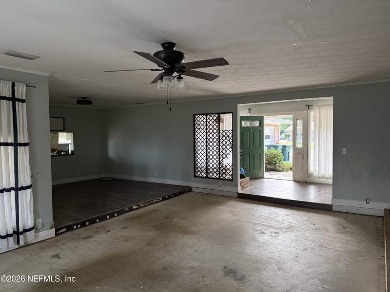 3 bedroom Single Family Residence at 3725 Darnall Place, Montclair, Jacksonville — photo 4