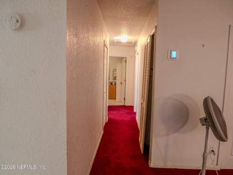 8513 Oak Leaf Road, Jacksonville FL - photo 13 of 33