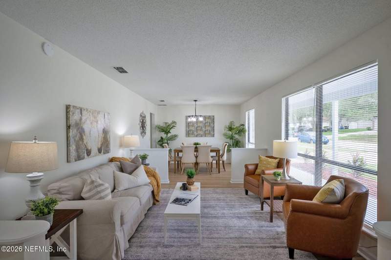 3 bedroom Single Family Residence at 8456 Boysenberry Lane, Argyle Forest Villag, Jacksonville — photo 2