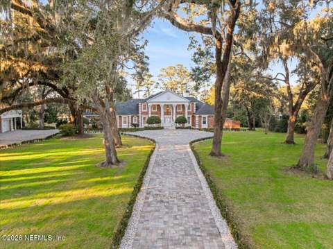 1370 Moss Creek Drive, Jacksonville FL - photo 12 of 126