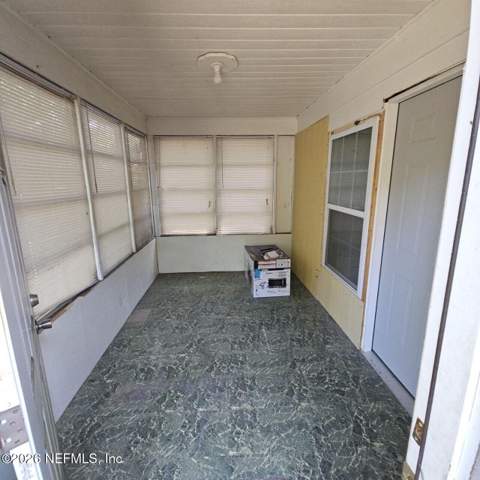 820 Gardenia Lane, Jacksonville FL - photo 19 of 42