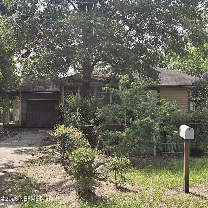 3 bedroom Single Family Residence at 820 Gardenia Lane, Holmesdale, Jacksonville — photo 3