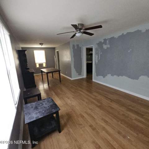 820 Gardenia Lane, Jacksonville FL - photo 22 of 42
