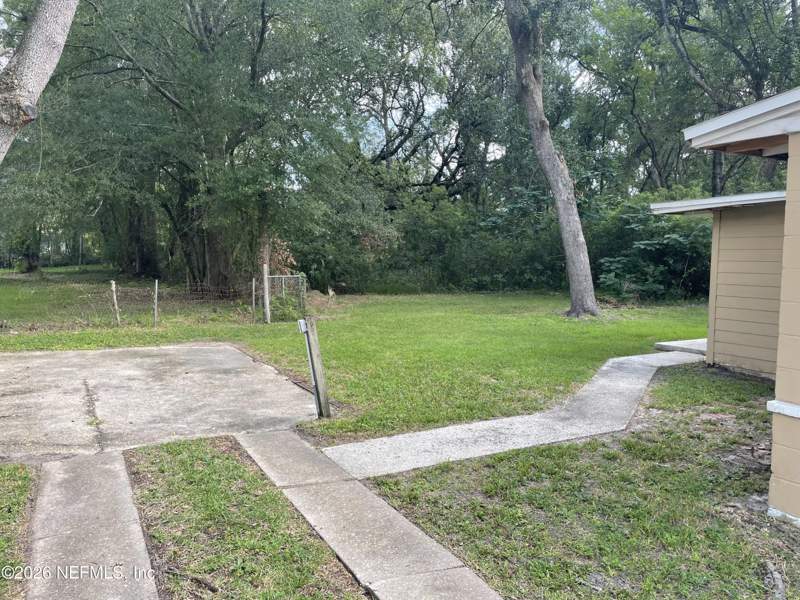 4 bedroom Single Family Residence at 2611 Beaverbrook Place, **verifying Subd**, Jacksonville — photo 4