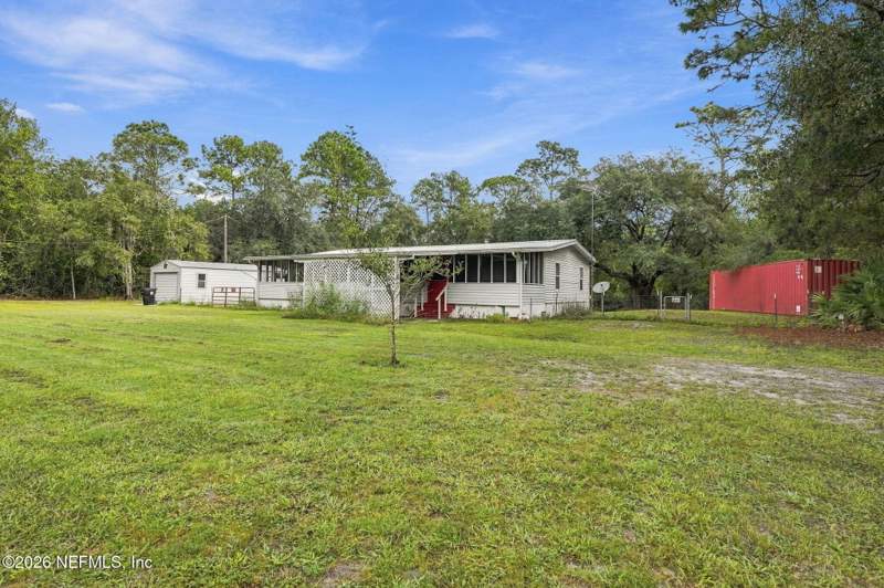 4 bedroom Manufactured Home at 4700 Berry Court, Blueberry Hills Farm, Keystone Heights — photo 3