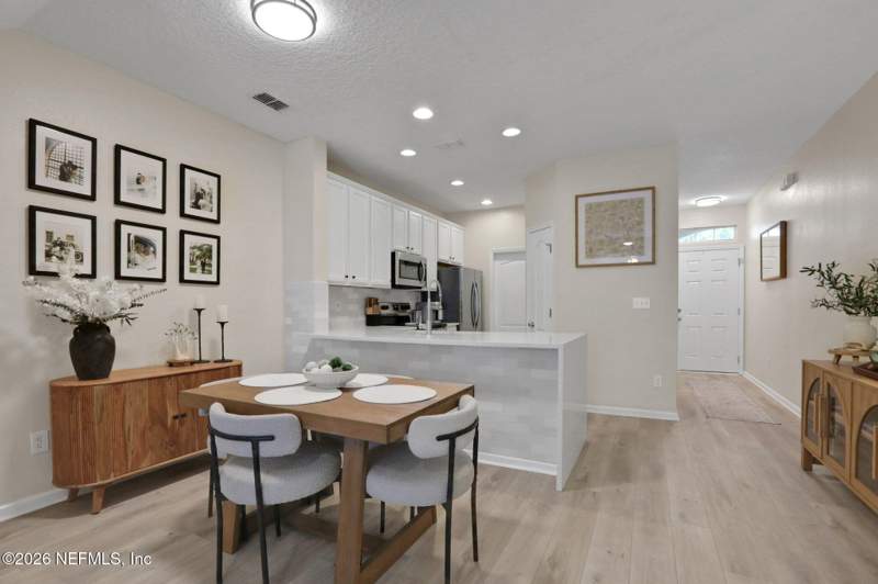 2 bedroom Townhouse at 6128 Bartram Village Drive, Villages Of Bartram Springs, Jacksonville — photo 4