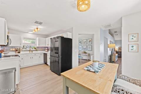 11041 Stutz Court, Jacksonville FL - photo 12 of 32