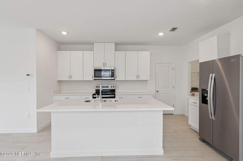 4 bedroom Single Family Residence at 6721 Kings Creek Boulevard, Kings Creek, Jacksonville — photo 5