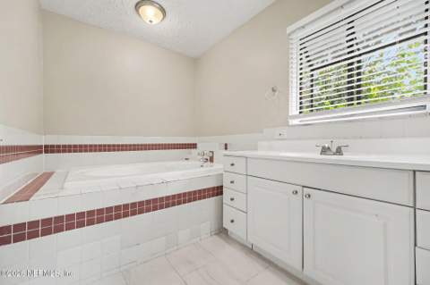 8232 Frost Street, Jacksonville FL - photo 11 of 15