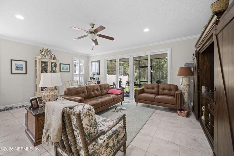 4 bedroom Single Family Residence at 1625 Linda Lakes Lane, Linda Lakes, Middleburg — photo 5