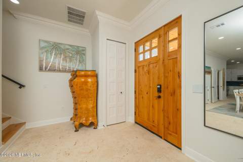 815 S 11th Avenue, Jacksonville Beach FL - photo 8 of 66