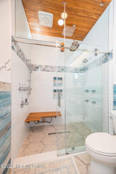 815 S 11th Avenue, Jacksonville Beach FL - photo 17 of 66