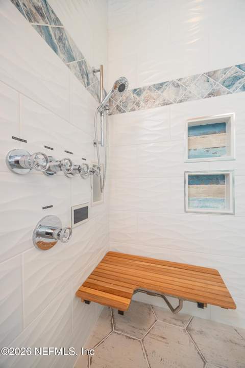 815 S 11th Avenue, Jacksonville Beach FL - photo 18 of 66