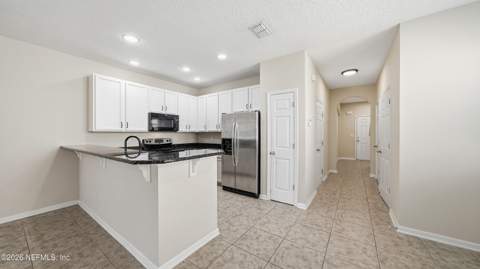 13321 Ocean Mist Drive, Jacksonville FL - photo 7 of 56