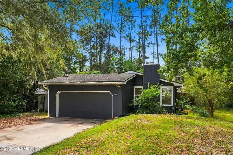3 bedroom Single Family Residence at 5022 Azure Street, Del Rio, Jacksonville — photo 4