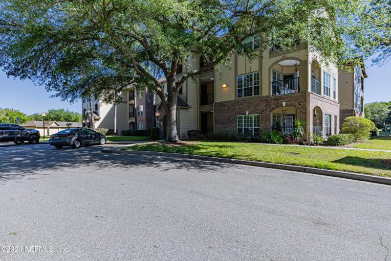 2 bedroom Condominium at 7800 Point Meadows Drive #Unit # 1232, The Reserve At Pointe Meadows Condo, Jacksonville — photo 2