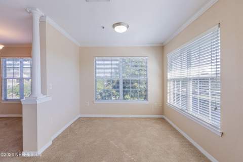 7800 Point Meadows Drive #Unit # 1232, Jacksonville FL - photo 9 of 33