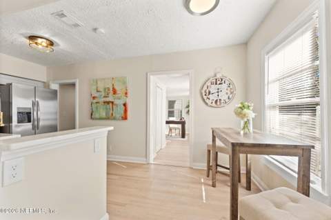 4517 Delta Avenue, Jacksonville FL - photo 12 of 25