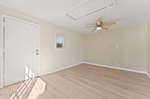 4517 Delta Avenue, Jacksonville FL - photo 17 of 25