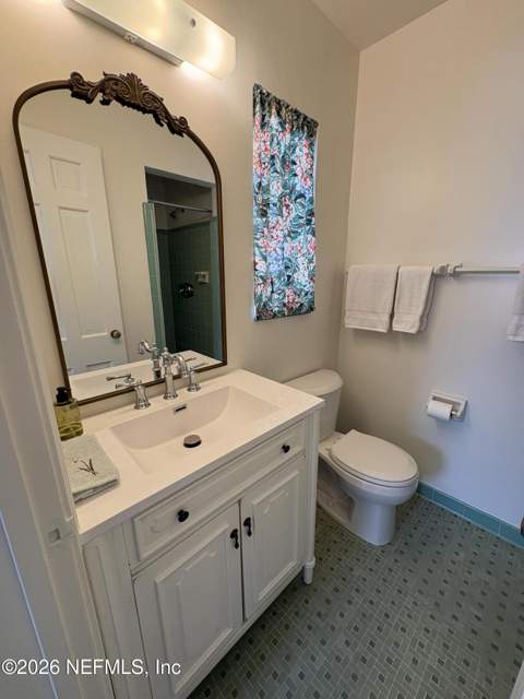 4716 Avon Lane, Jacksonville FL - photo 11 of 24