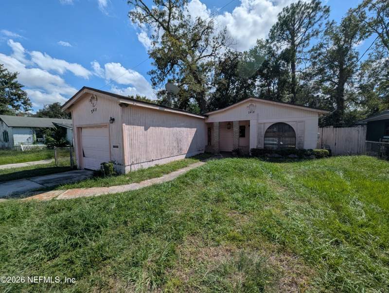 2 bedroom Single Family Residence at 2418 Vernon Street, Grand Park, Jacksonville — photo 2