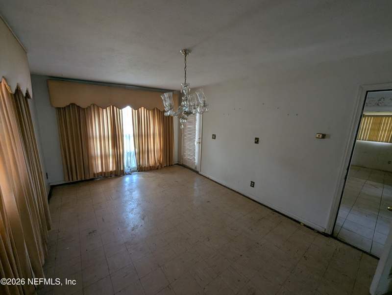 2 bedroom Single Family Residence at 2418 Vernon Street, Grand Park, Jacksonville — photo 4