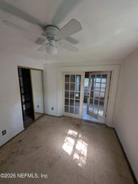 2418 Vernon Street, Jacksonville FL - photo 16 of 25