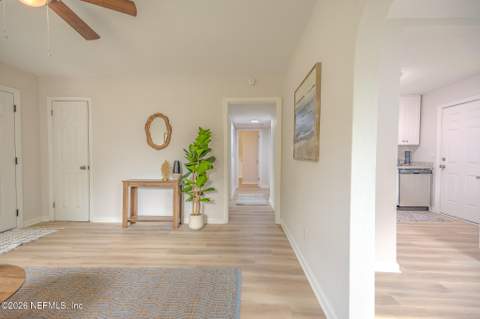 5280 Redrac Street, Jacksonville FL - photo 11 of 38
