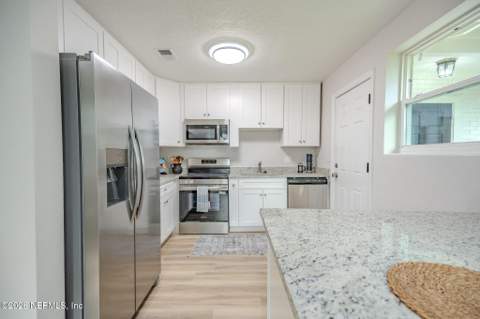 5280 Redrac Street, Jacksonville FL - photo 14 of 38