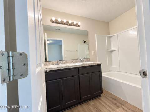1442 Golfair Boulevard, Jacksonville FL - photo 7 of 34