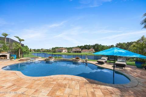 3033 Savona Court, Jacksonville FL - photo 9 of 61