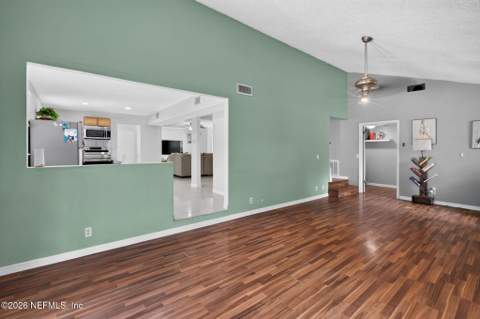 8409 Alderman Road, Jacksonville FL - photo 13 of 40