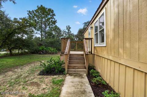 601 Hoover Road, Hollister FL - photo 6 of 73