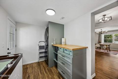 3237 Ernest Street, Jacksonville FL - photo 14 of 44