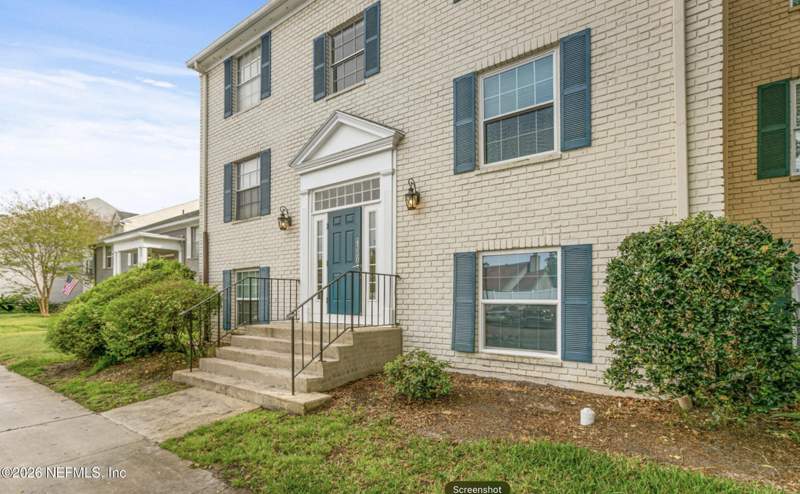 1 bedroom Condominium at 4330 Plaza Gate Lane #102, Golfview Condominium, Jacksonville — photo 3