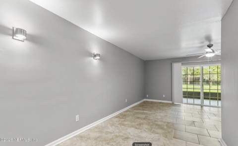 4330 Plaza Gate Lane #102, Jacksonville FL - photo 10 of 31