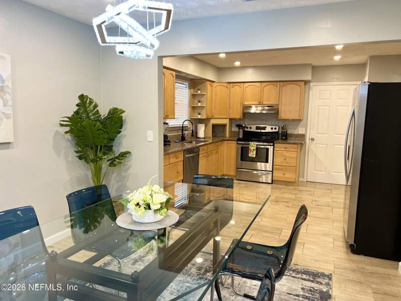 4 bedroom Single Family Residence at 391 Blairmore Boulevard, Bellair, Orange Park — photo 4